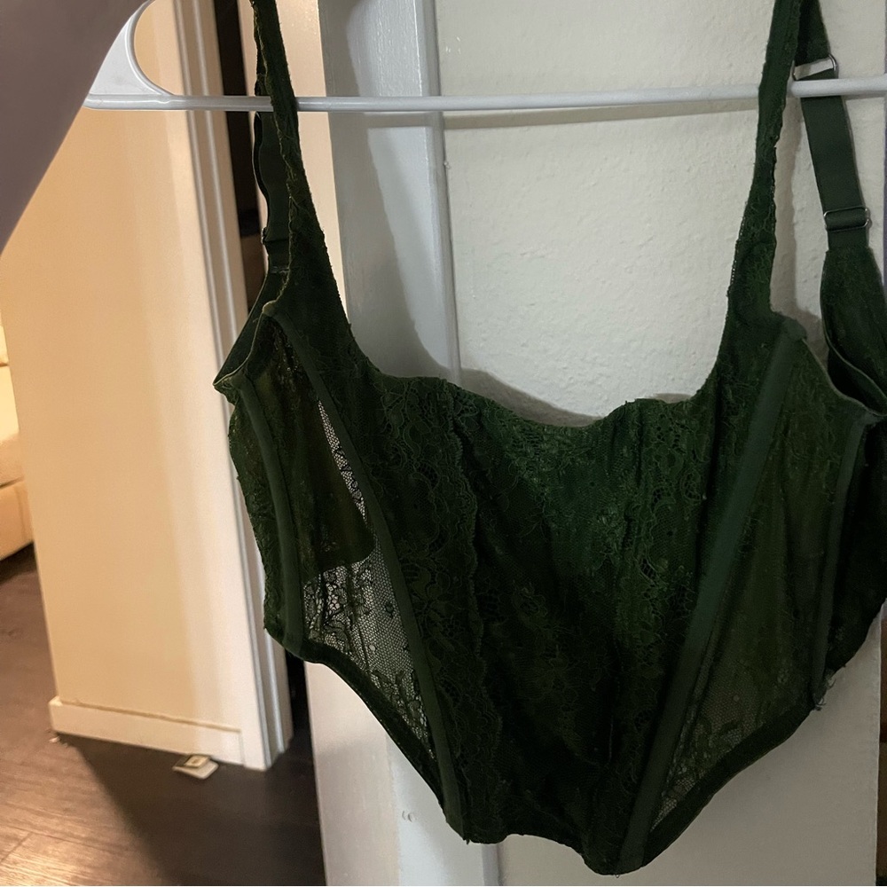 Urban outfitters crop corset green size small